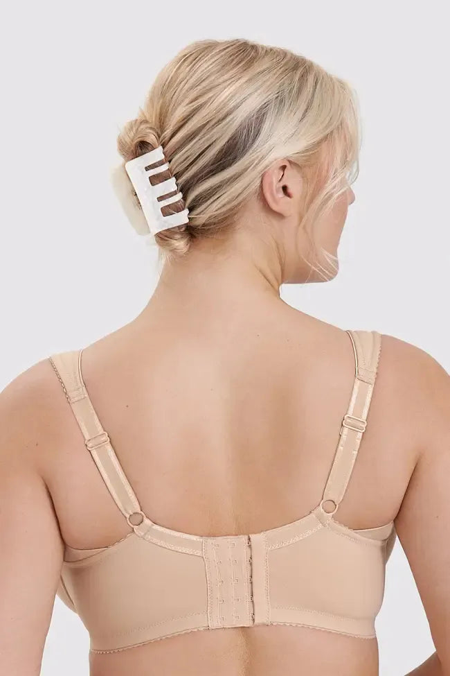 Triumph - (4 szt.) Biustonosz push-up prosty z dużymi miseczkami