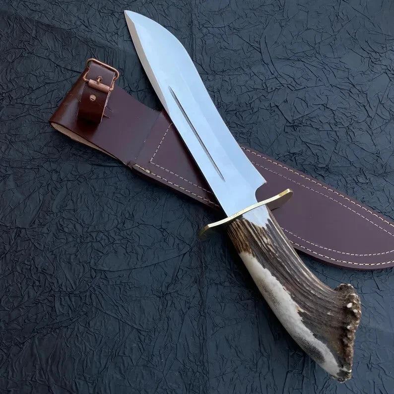 Ručně vyráběné venkovní nože