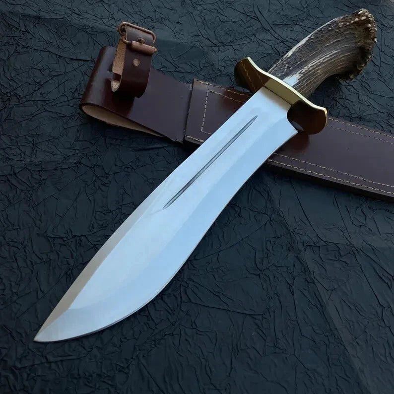 Ručně vyráběné venkovní nože